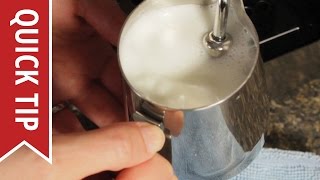 How to AutoFroth Milk for Lattes [upl. by Kuo]