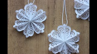 DIY Doily Snowflake Stars Festive Christmas Decor [upl. by Nymrak]